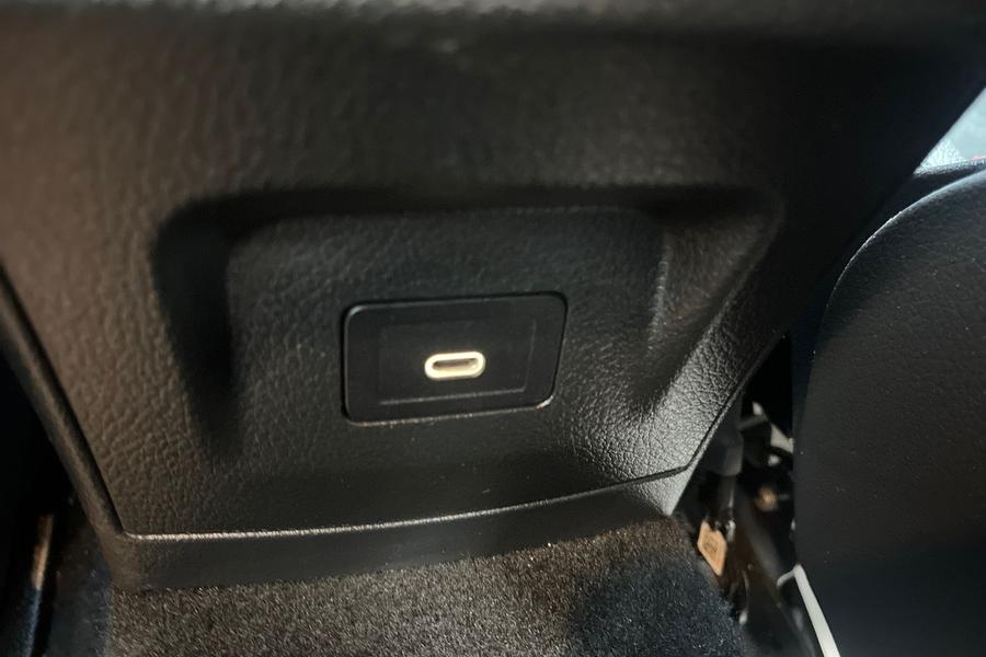Mercedes-Benz CLA Photo autoimg-f9694902bee7aad8158bcb65387551c4093d7def.jpg