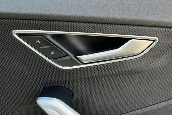 Audi Q2 Photo 44
