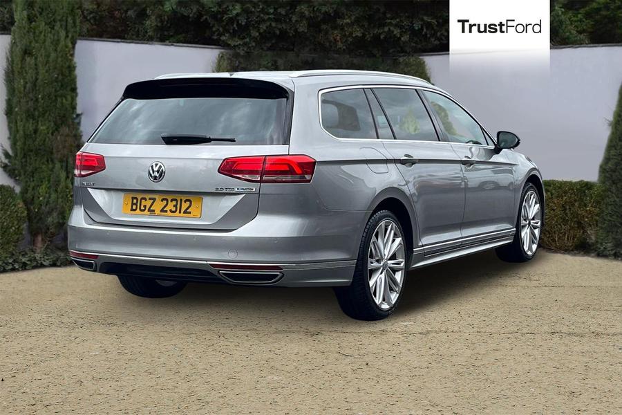 Volkswagen PASSAT Photo autoimg-f96c446eba3e91dbe6c4da9c4b1b96d1bfa3acb2.jpg