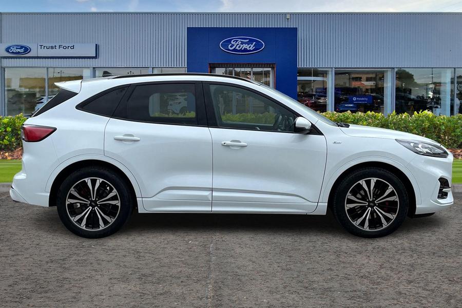 Ford KUGA Photo autoimg-f96fac7a3faa6a34f3203ac6182cc2cfd61d4fc5.jpg