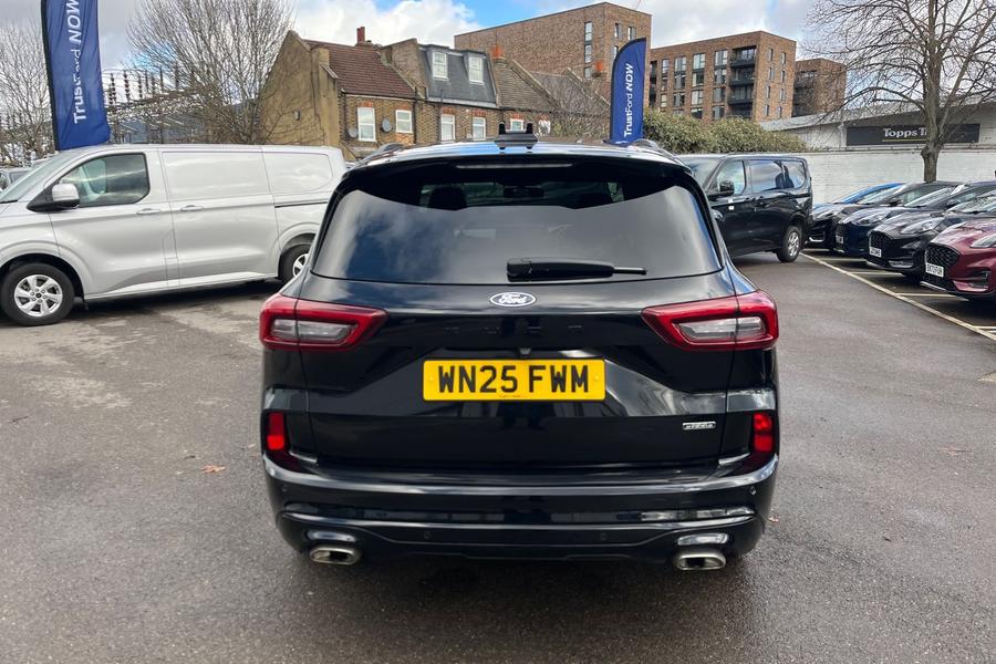 Ford KUGA Photo autoimg-f9707890073d4394cad9318d5f9434b25cb7d072.jpg