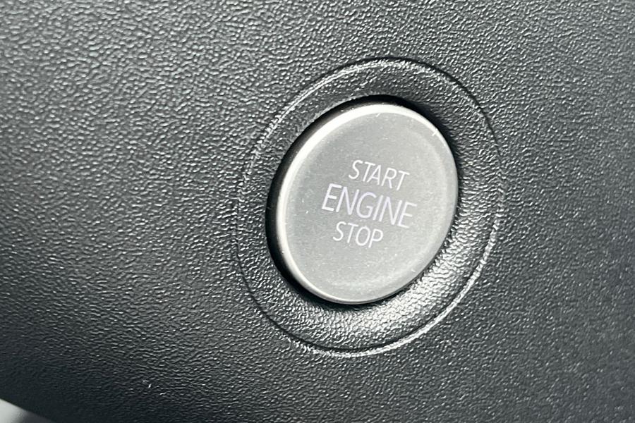 Ford Explorer Photo autoimg-f973d651fce496784c39ee7cba04a1911fba4481.jpg