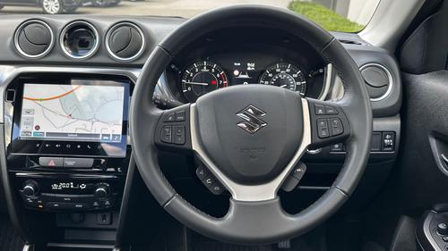 Suzuki VITARA Photo autoimg-f97601016e496f115f427eb1f14edf66f555ac19.jpg