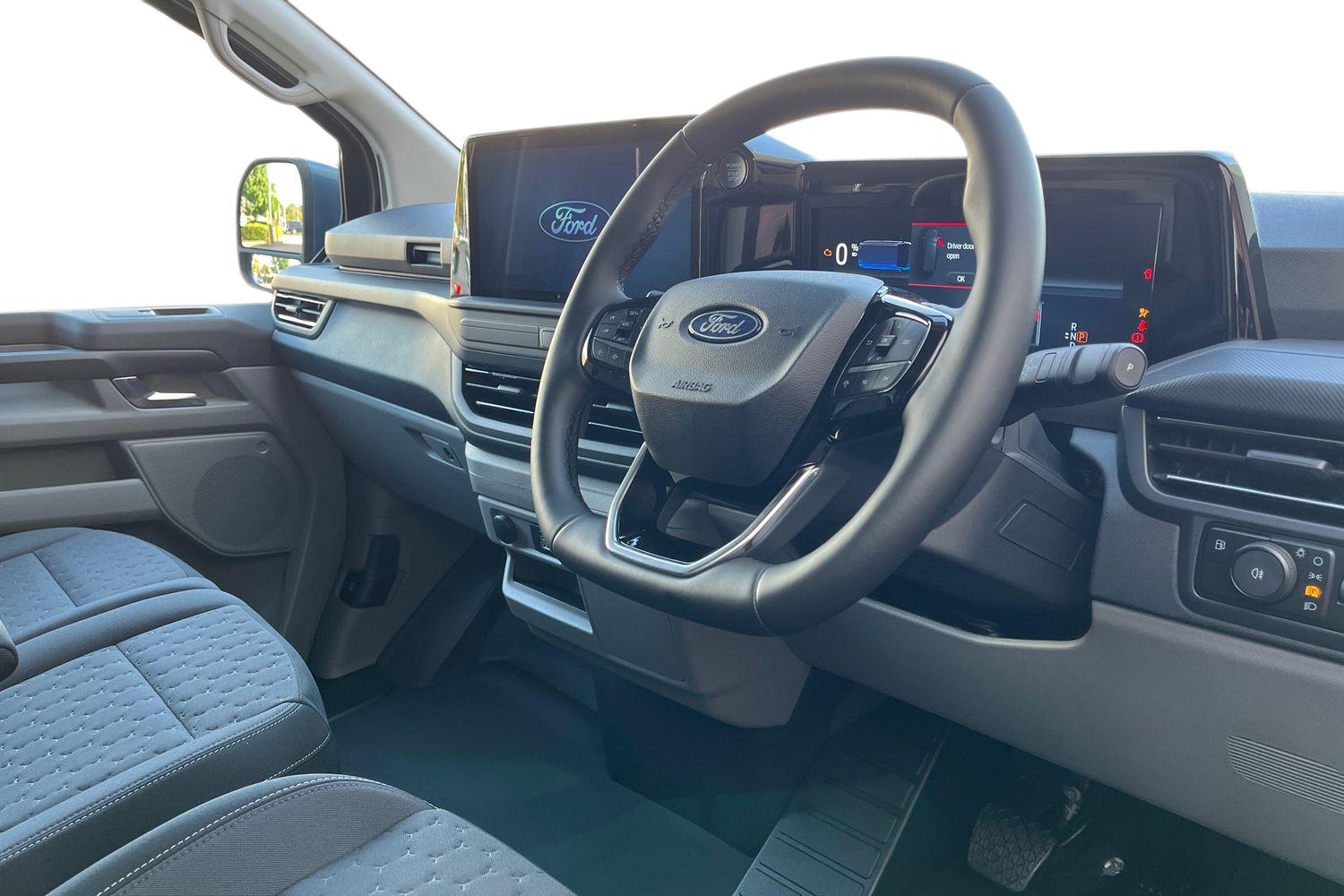 Ford TRANSIT CUSTOM Photo 13