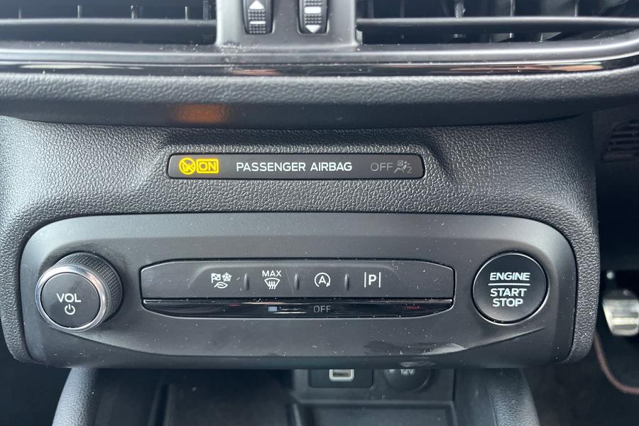 Ford Focus Photo autoimg-f977a9970d8f92a5ca9fb86ffe2d9719a031ed52.jpg