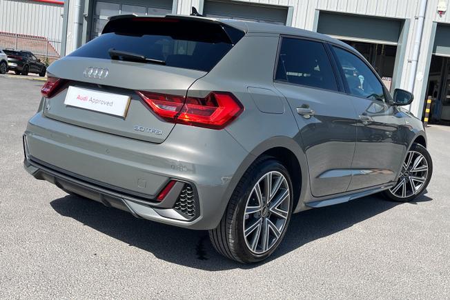 AUDI A1 Photo 27