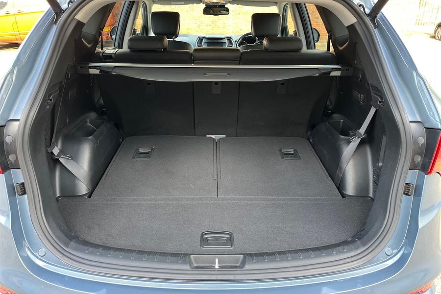 Hyundai Santa Fe Photo autoimg-f97c6a98aa787afa5552780b5e2b77d69cf176f1.jpg