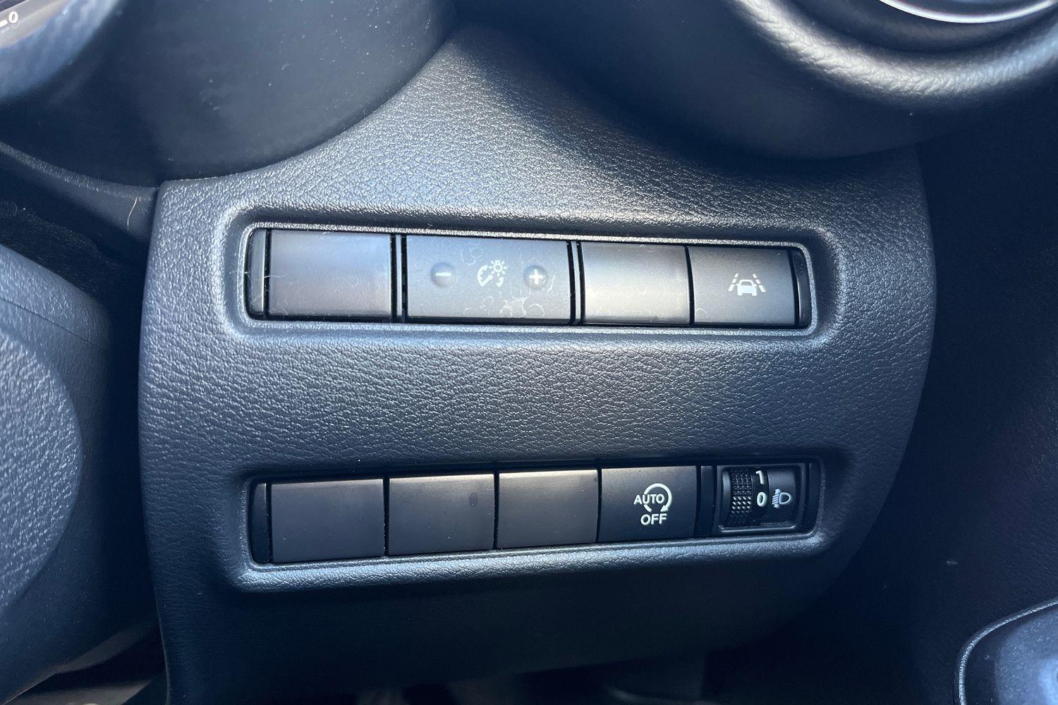 Nissan JUKE Photo 31