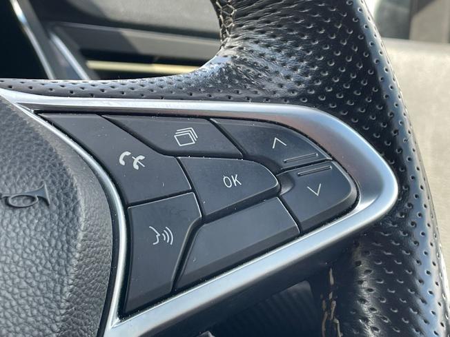 RENAULT Captur Photo 17