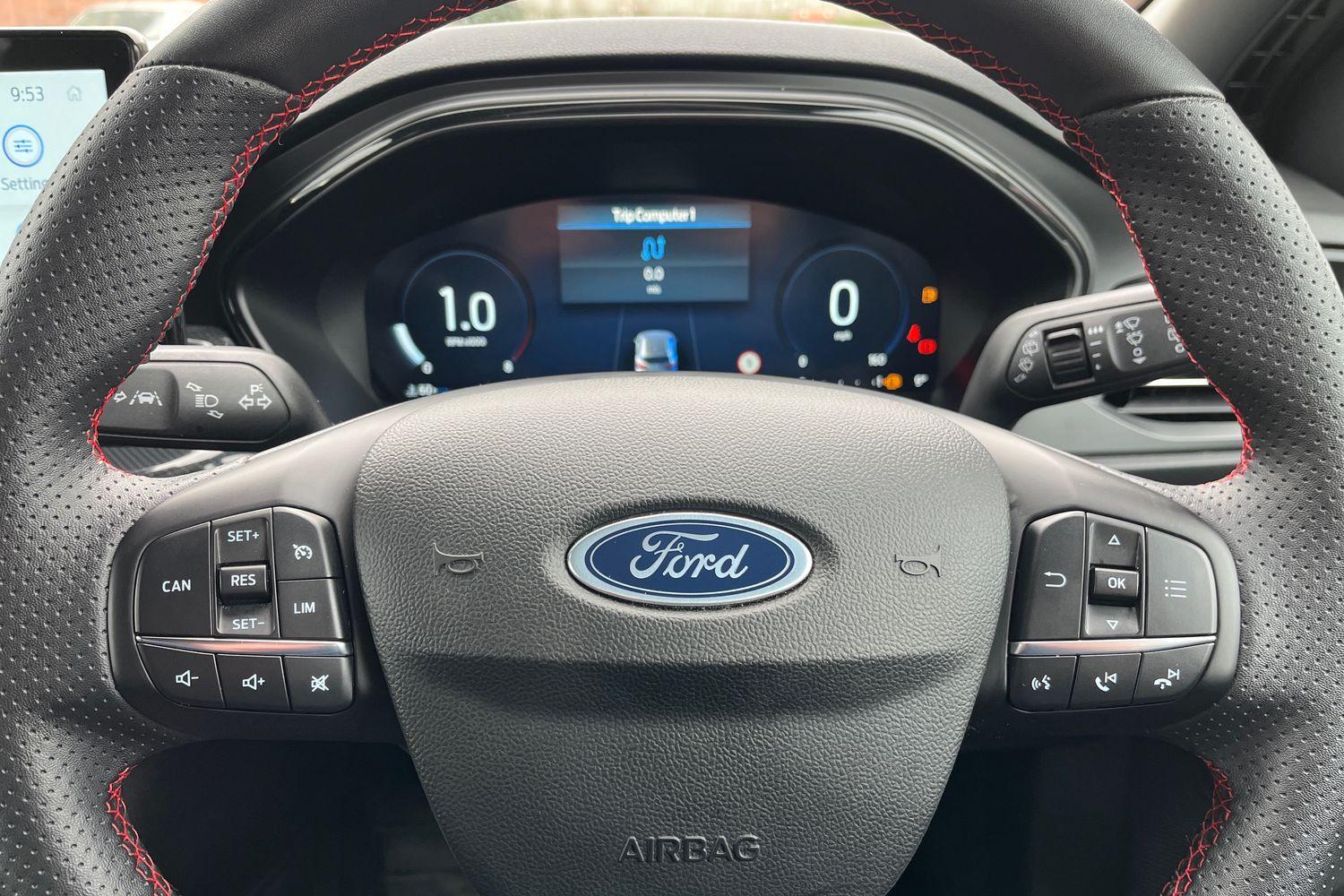 Ford Focus Photo 11