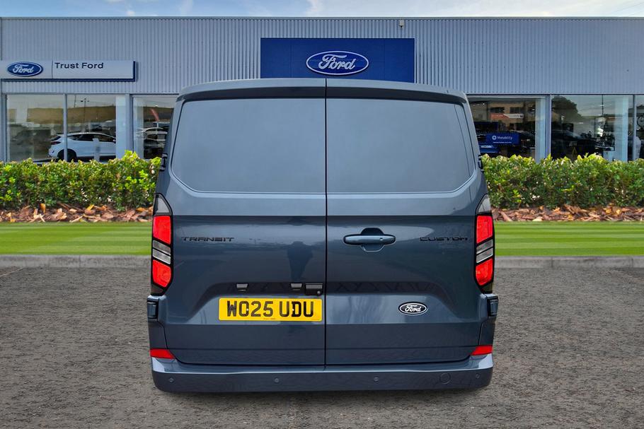 Used Ford TRANSIT CUSTOM 13