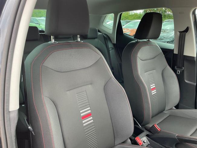 SEAT Ibiza Photo 28