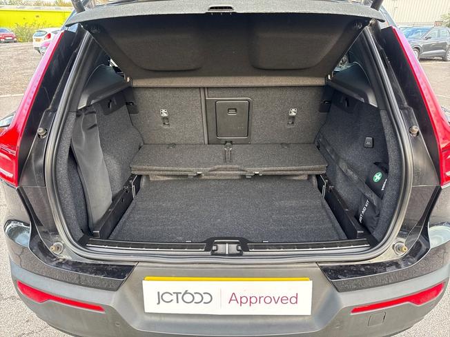 VOLVO Xc40 Photo 12