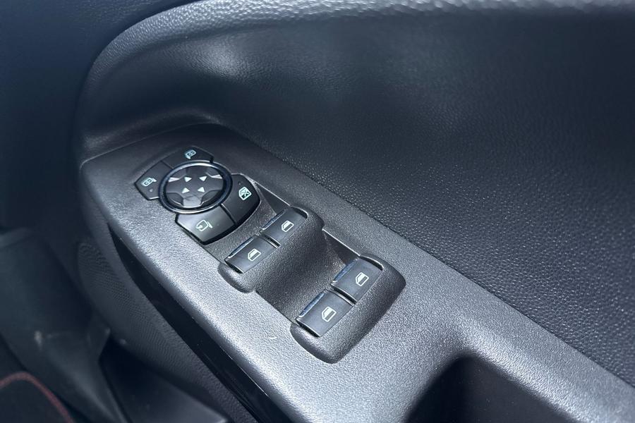 Ford ECOSPORT Photo autoimg-f982e0b5c358f12c142b56dd433d085a1ff88a88.jpg