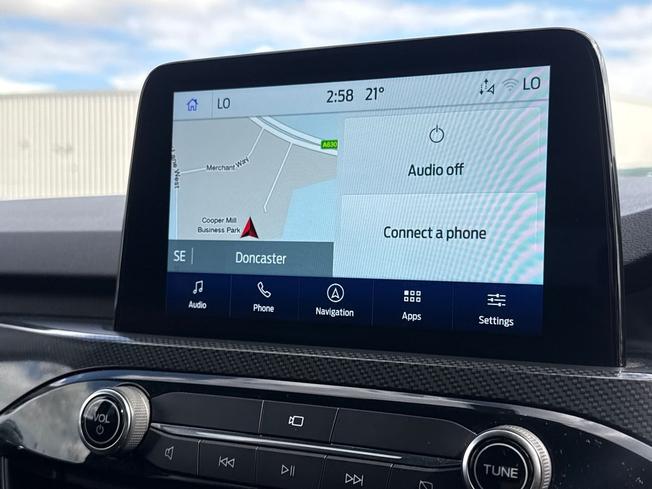 FORD Kuga Photo 14