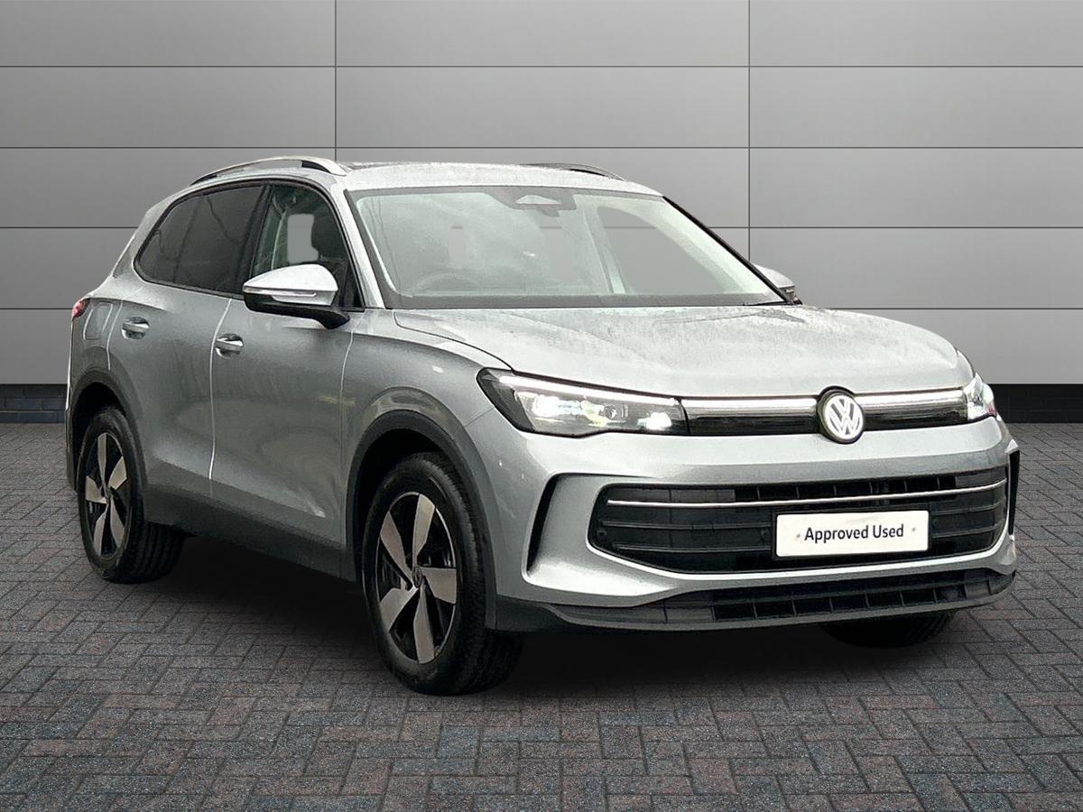 Volkswagen Tiguan Photo autoimg-f990a14876de14b4cb98559d2392d12bf7028179.jpg