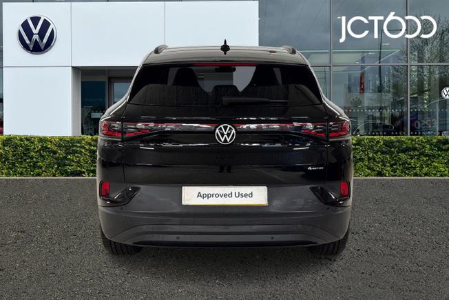 VOLKSWAGEN ID.4 Photo 7