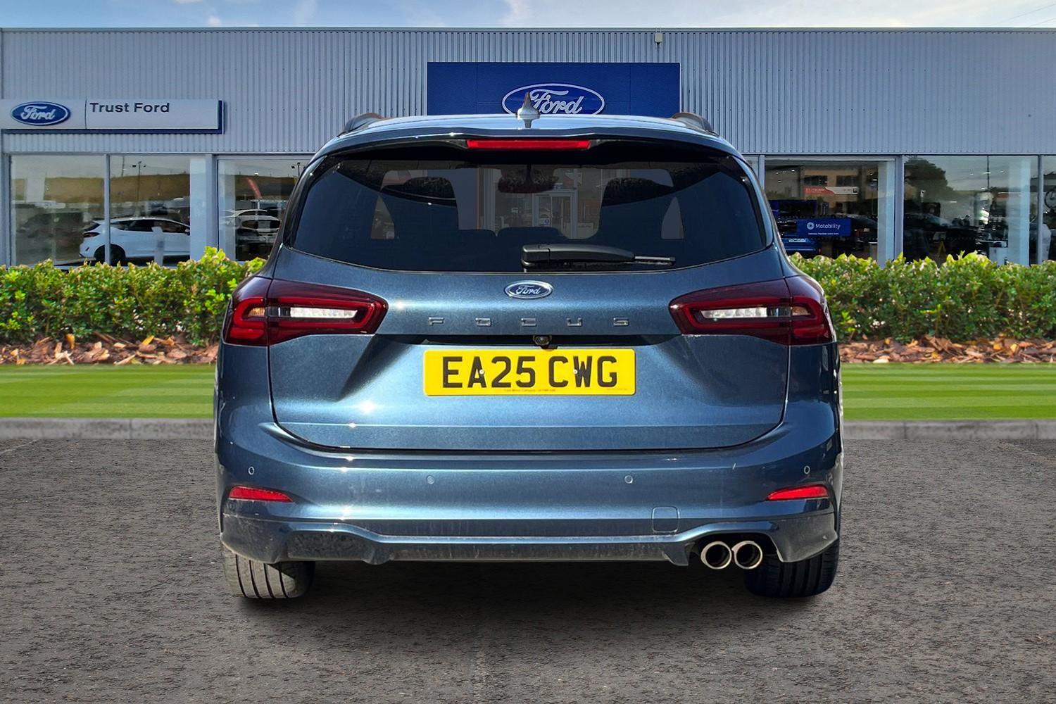Ford Focus Photo 6