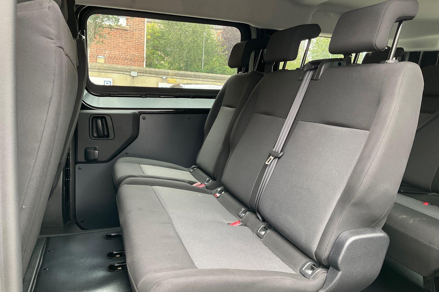 Vauxhall VIVARO LIFE Photo 19