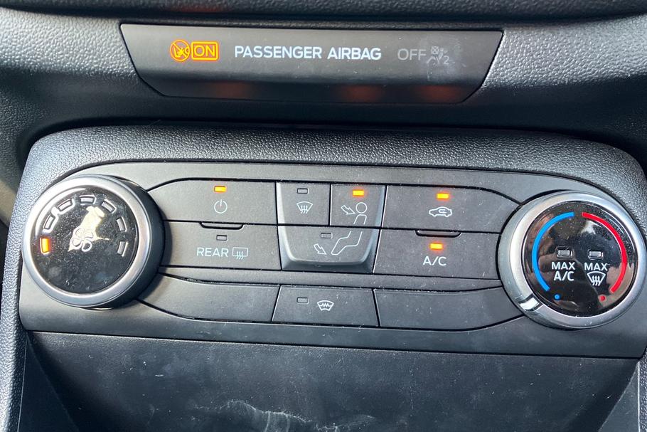 Used Ford FIESTA WR73UGG 28