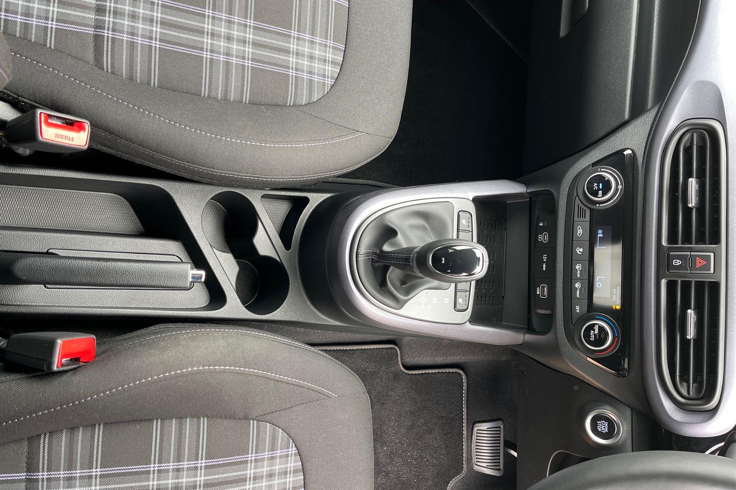 Hyundai i10 Photo 29