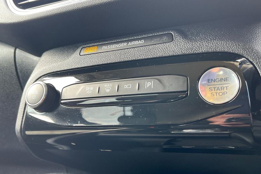 Ford KUGA Photo autoimg-f9baf750ed637f8bcd7cedadb07a819abe5191d9.jpg