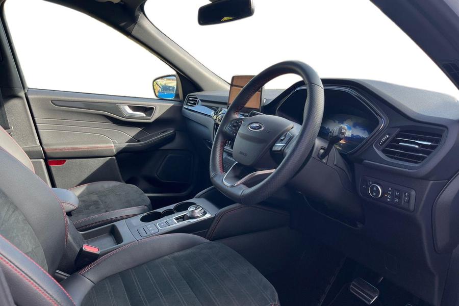 Ford KUGA Photo autoimg-f9bcc19190c49668143cd7fc3a6ed4cd0ffcc811.jpg