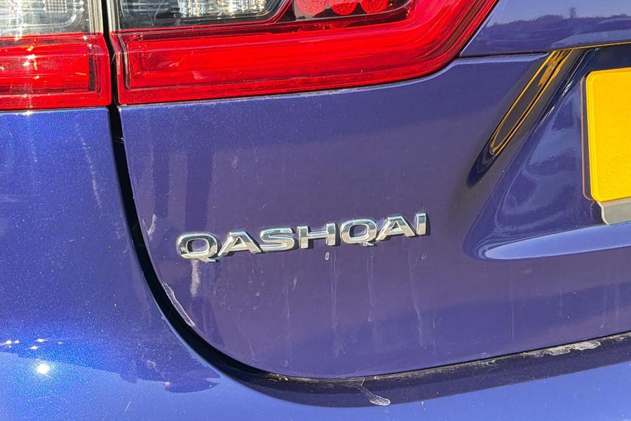 Nissan QASHQAI Photo autoimg-f9bd0c2a538042e69bf92ab4d8b6822c18f58647.jpg