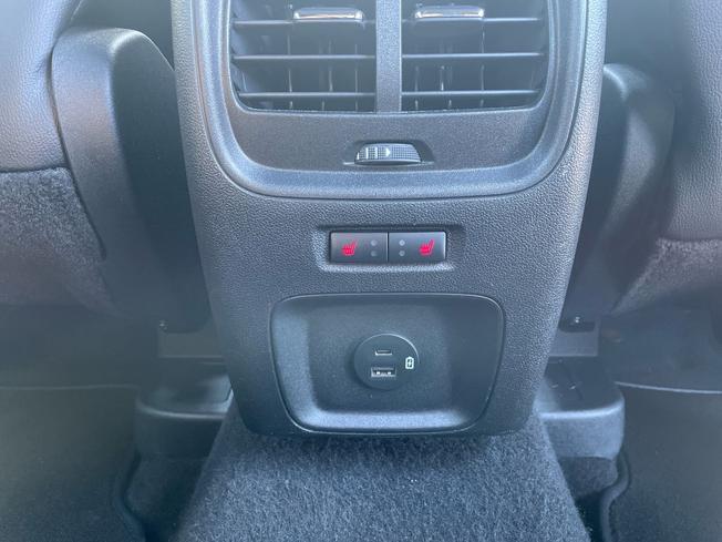 FORD Kuga Photo 33