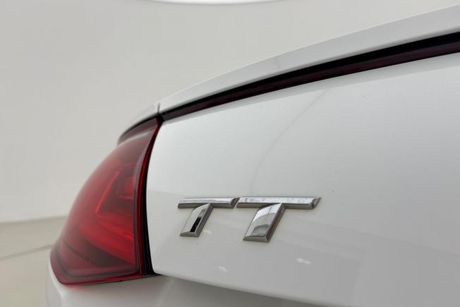Audi TT Photo 21