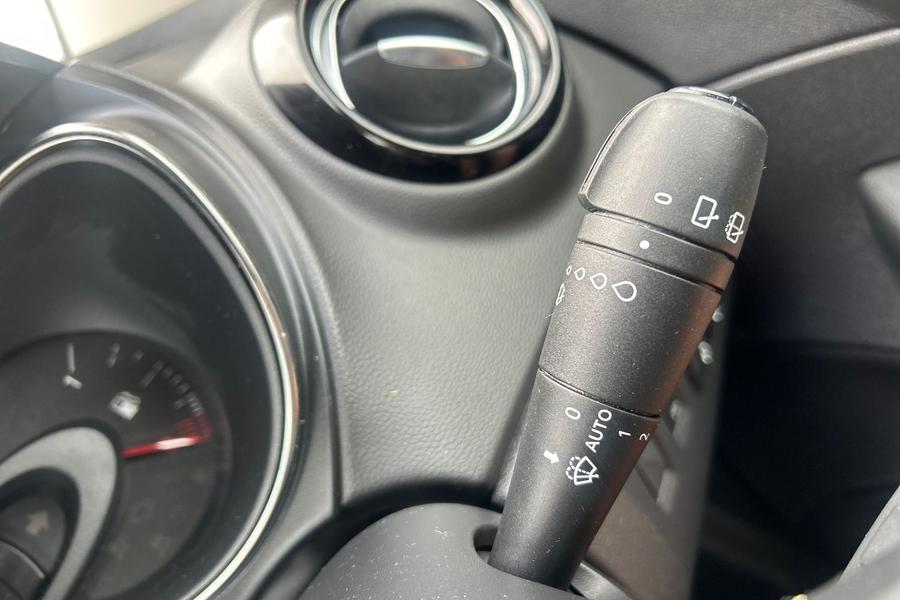 Renault CAPTUR Photo autoimg-f9c3851a7ba6d4479a520c18a114153e21573f6a.jpg