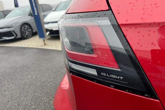 Volkswagen Golf Photo autoimg-f9c8ec643e96552b473d3af964f99129130baf3c.jpg