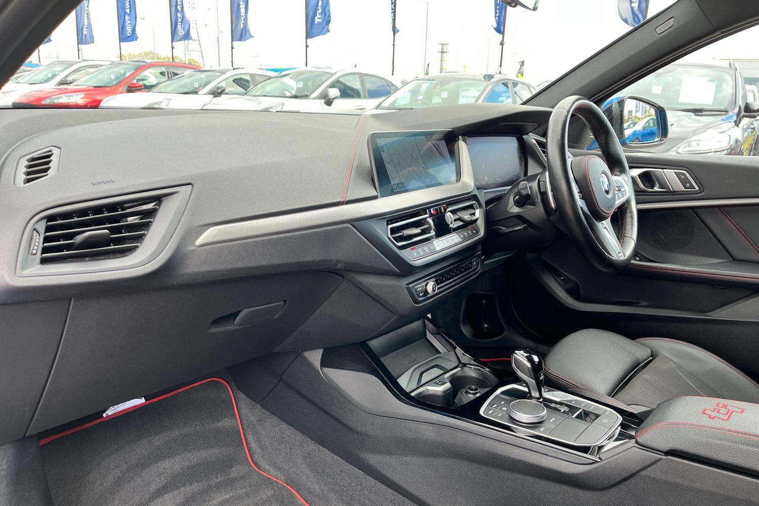 BMW 1 Series Photo 17