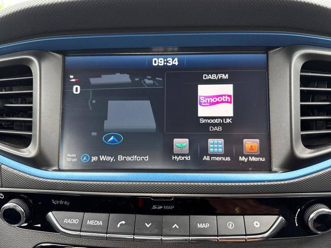 HYUNDAI Ioniq Photo 13