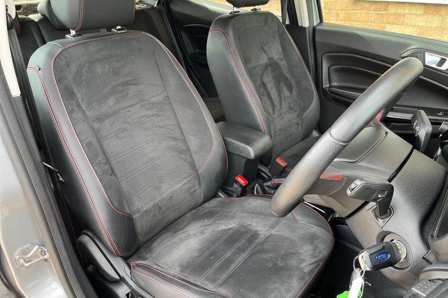 Ford ECOSPORT Photo autoimg-f9d1bfb1f67b4062e4fba5a6ad2008955eb7dbac.jpg