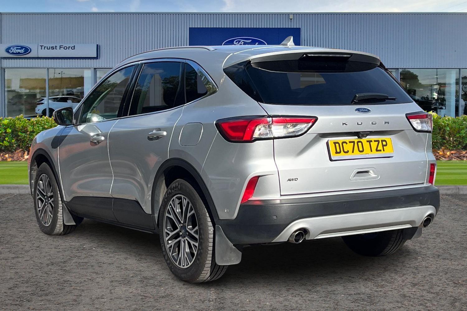 Ford Kuga Photo 1