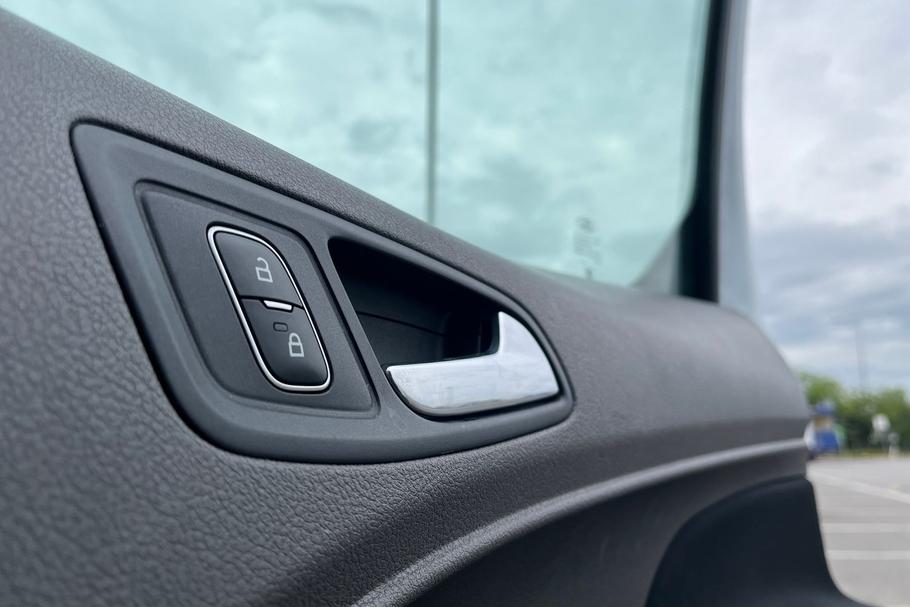Used FORD TRANSIT CONNECT WN69DPZ 31