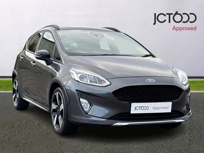 FORD Fiesta Photo 1