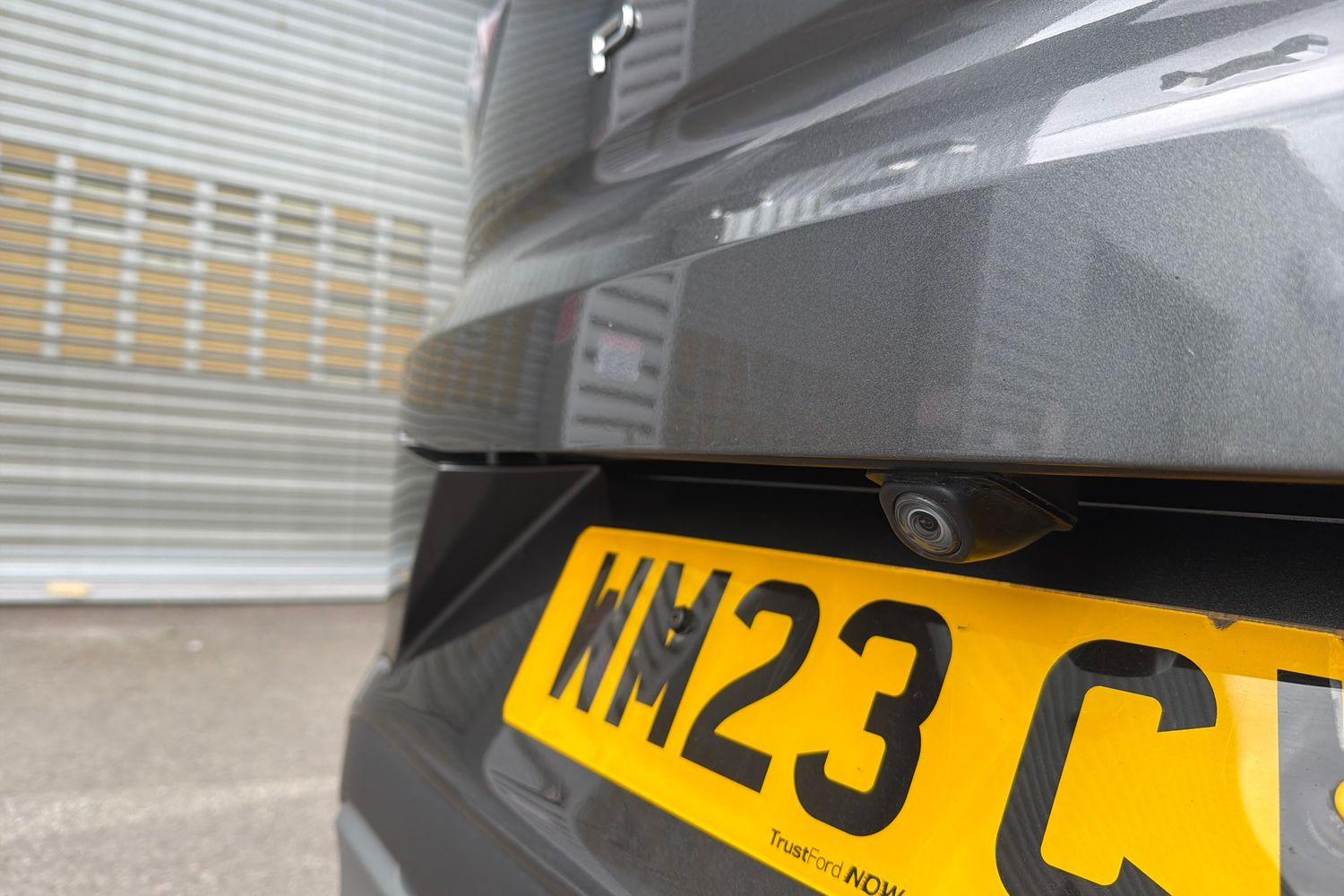 Ford PUMA Photo 26