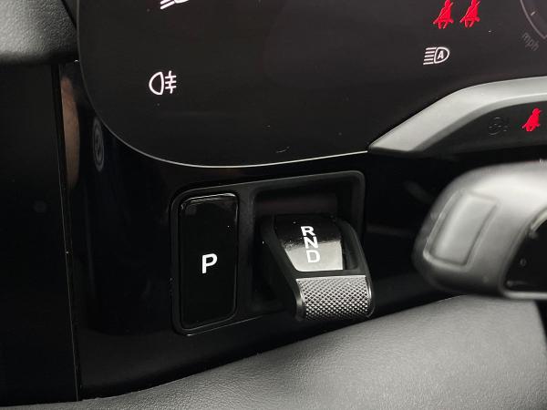 Porsche Taycan Photo autoimg-f9d7924049df62f71e31df0028bd60c9be23dd8d.jpg