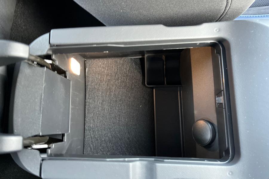 Ford MUSTANG Photo autoimg-f9d89f98e68868105711650df03ae7e249651888.jpg