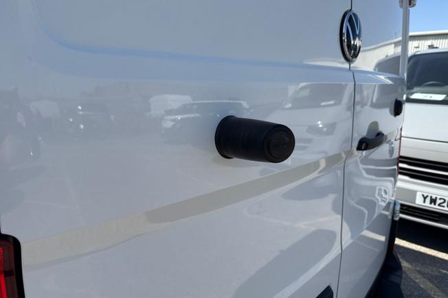 VOLKSWAGEN Crafter Photo 23
