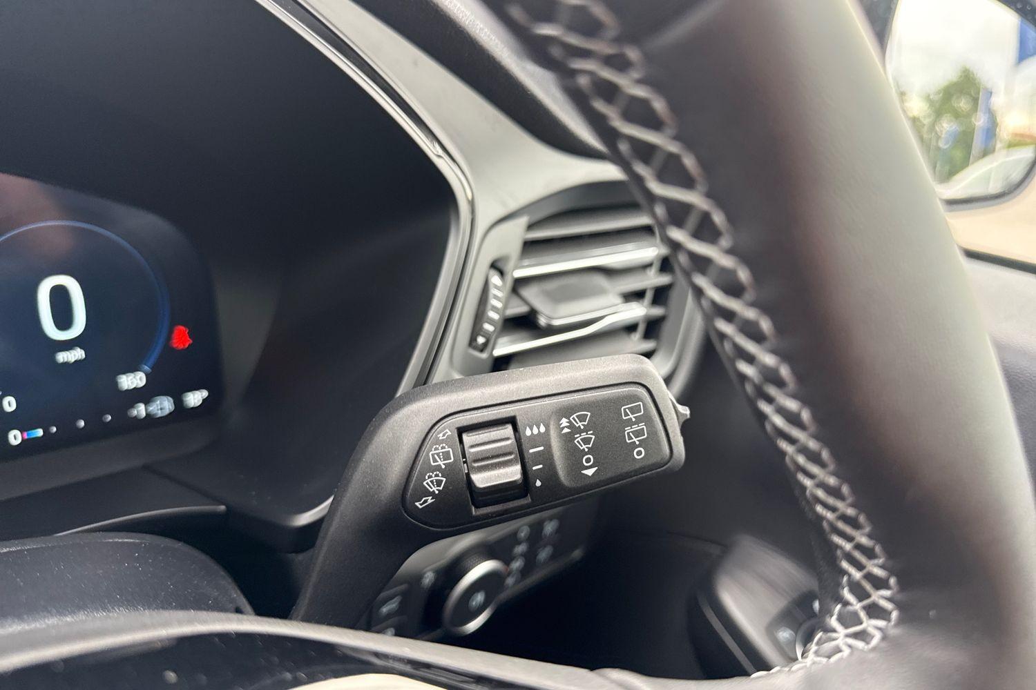 Ford KUGA Photo 14