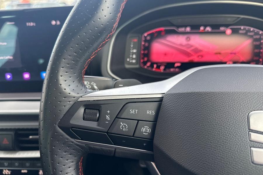 SEAT ARONA Photo autoimg-f9dd3452982d59cb958655962835e7541170b858.jpg