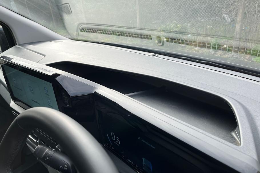 Used Ford TRANSIT CUSTOM WT25FXB 37