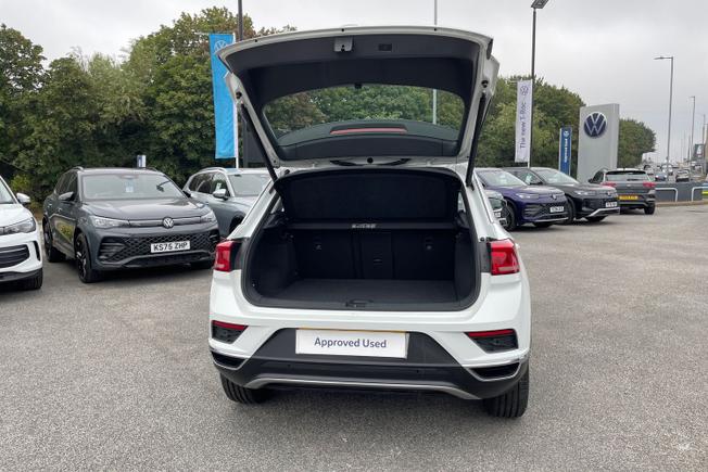 VOLKSWAGEN T-Roc Photo 42