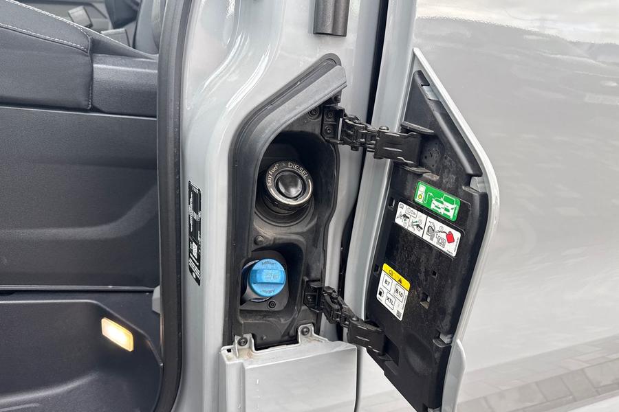 Ford TRANSIT CUSTOM Photo autoimg-f9e259db9a4960463b31d51653b77fc1699b06fe.jpg