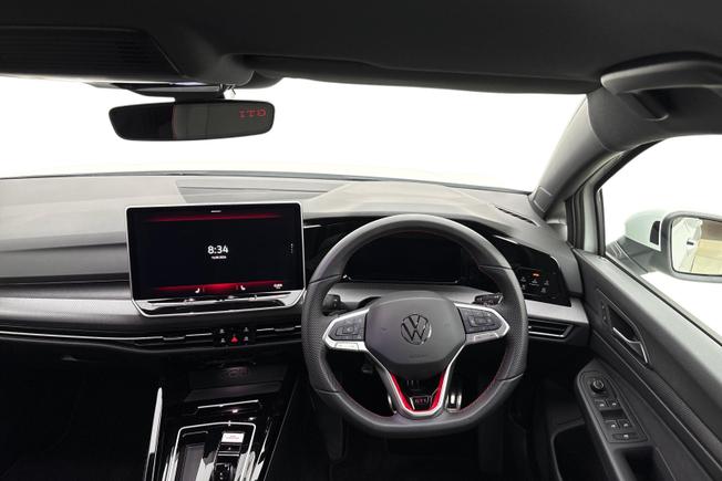 VOLKSWAGEN Golf Photo 11