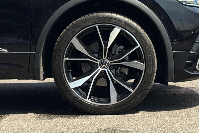 VOLKSWAGEN Tiguan Allspace Photo 5