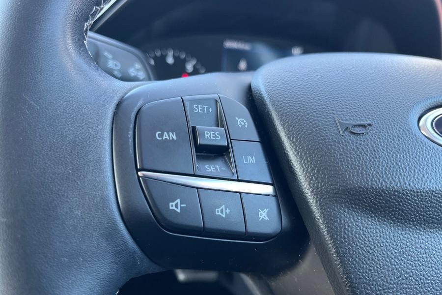 Ford FIESTA Photo autoimg-f9f8883b8a330128c7068afa601bd423312d8a17.jpg